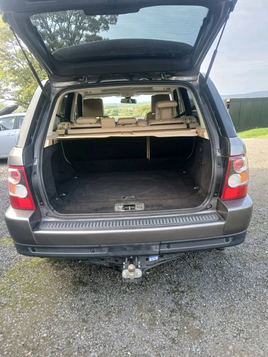 Landrover discovery 4 - Image 2