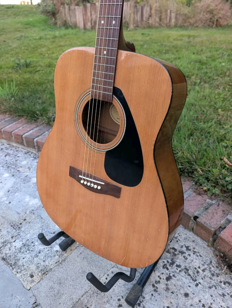 Yamaha F310 Acoustic Guitar - Image 2