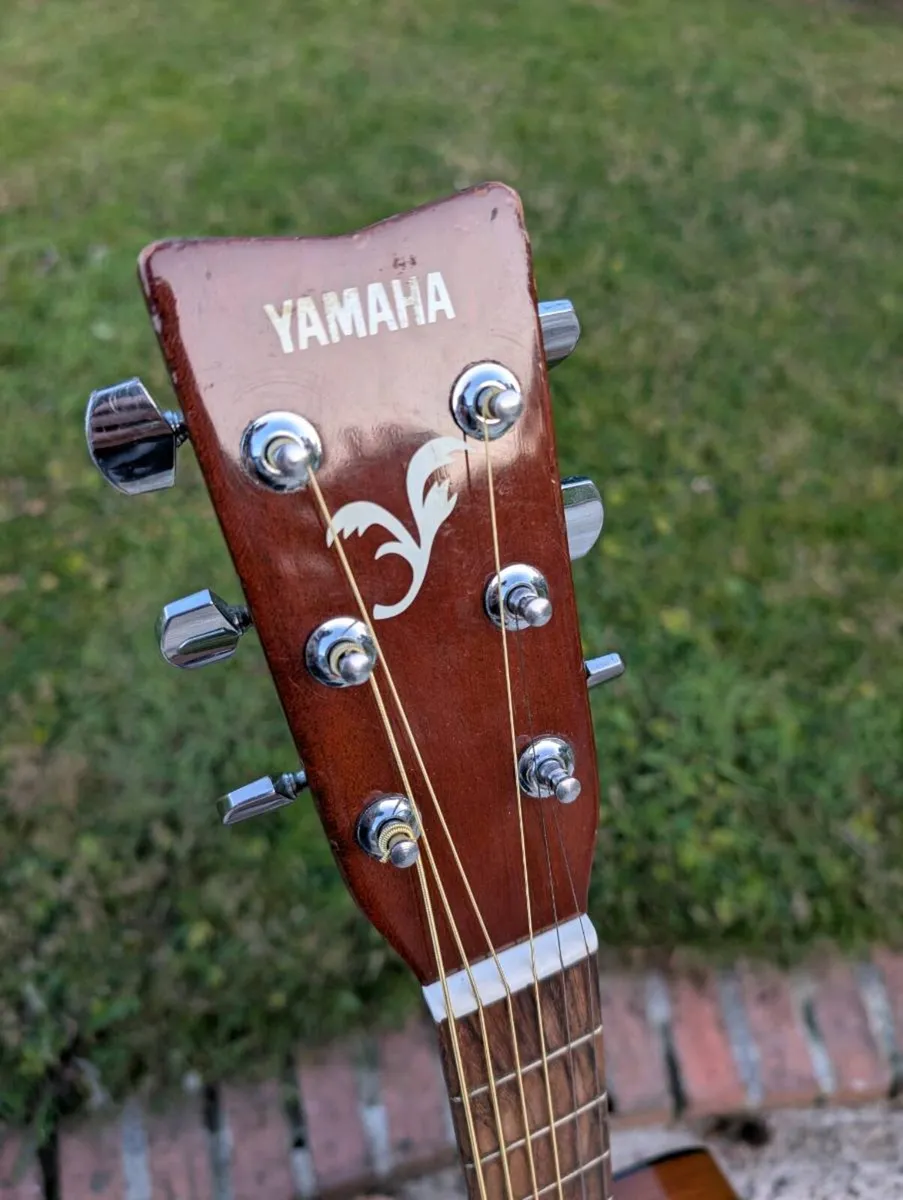 Yamaha F310 Acoustic Guitar - Image 3
