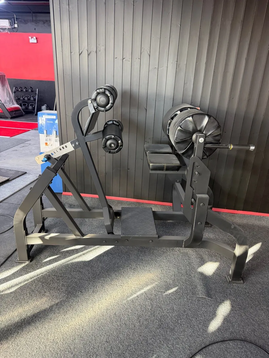 Hyper extension machine - Image 1