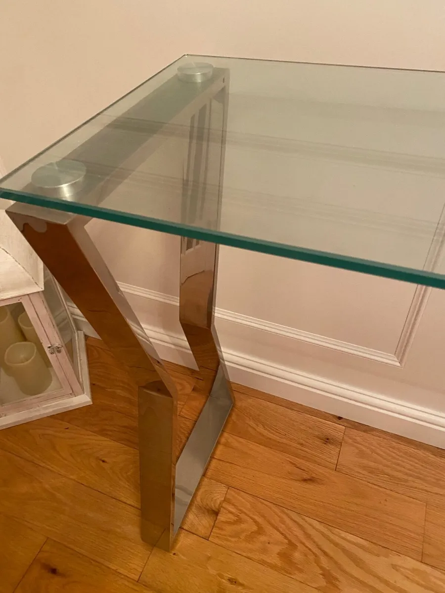 Console tables - Image 2