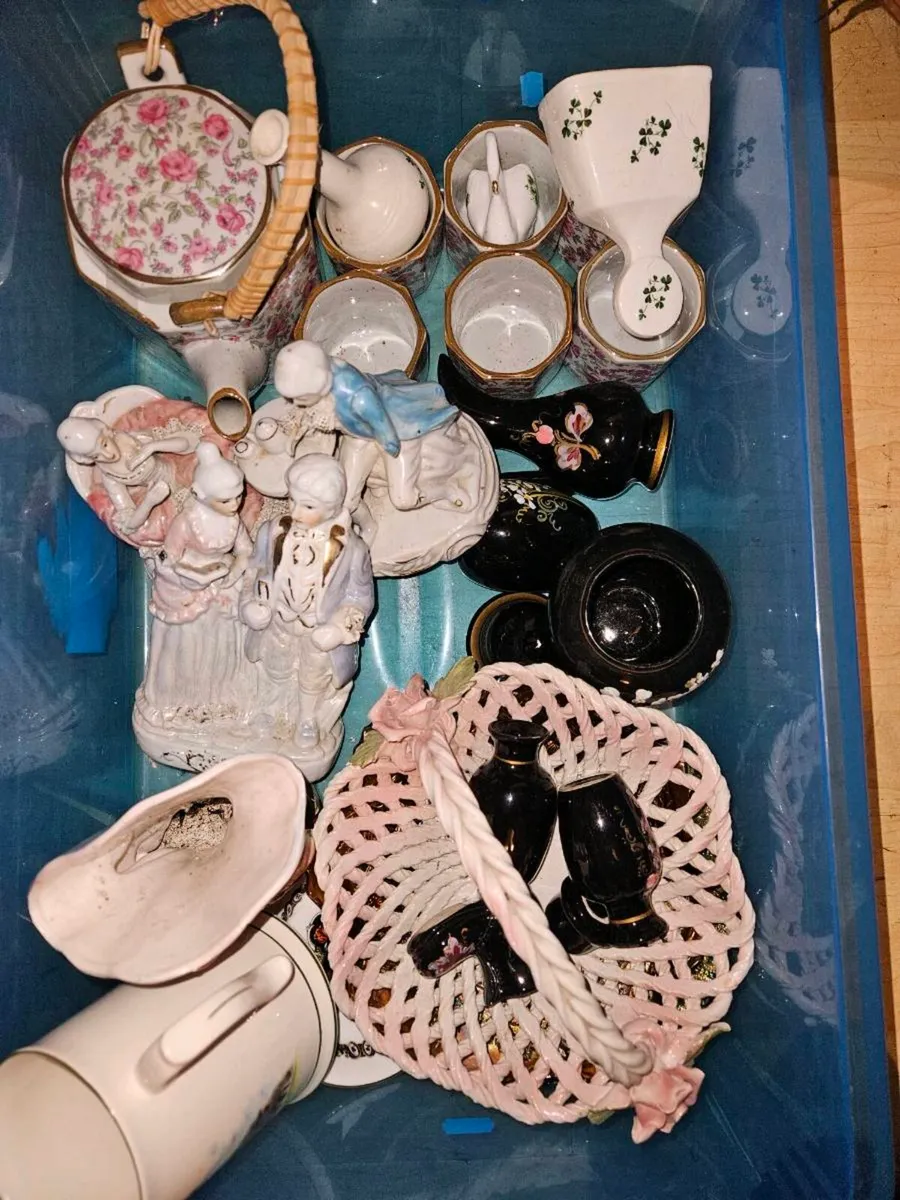 Basket of Bricabrac/Ornaments - Image 1
