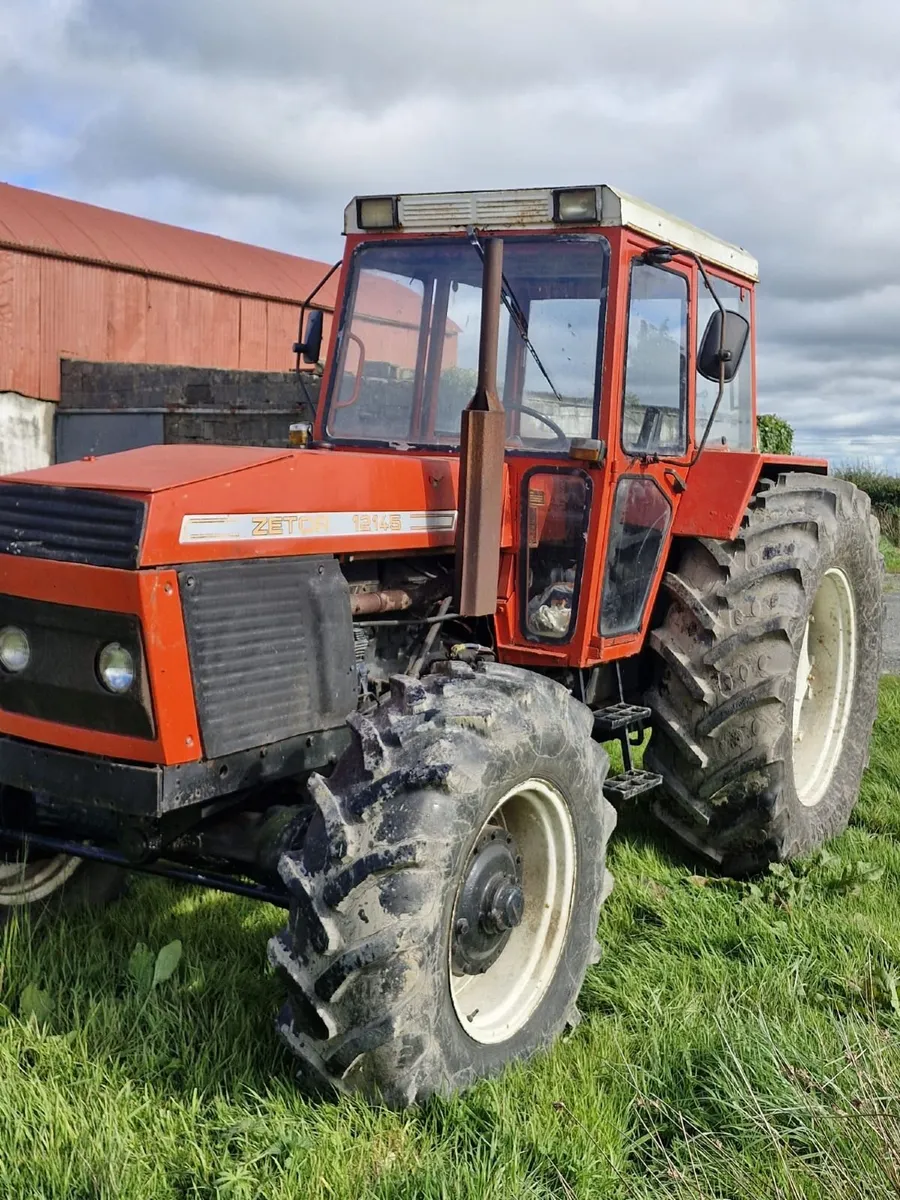 Tractor - Image 2