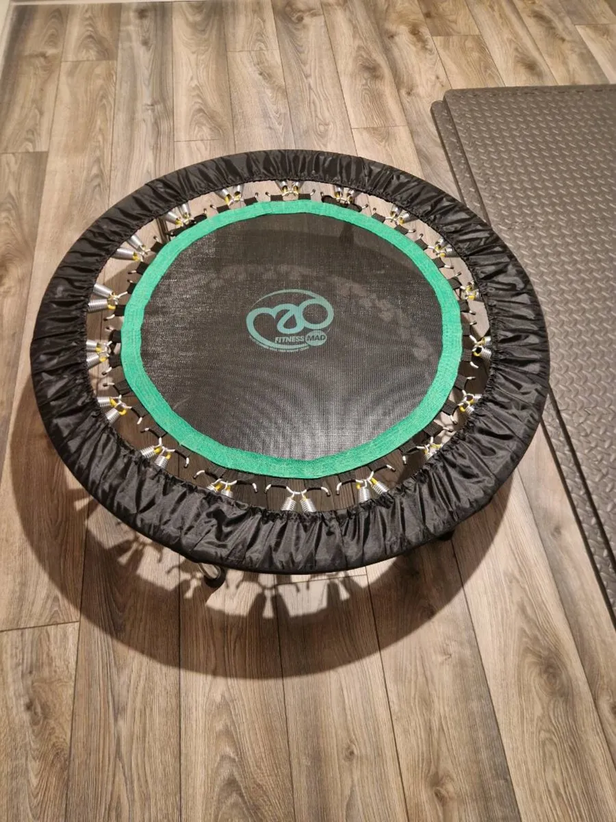 Rebounder Trampoline