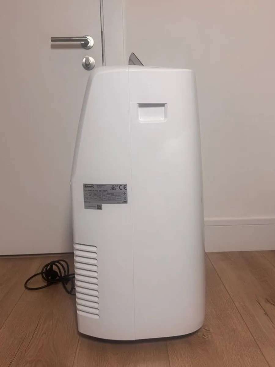 DeLonghi Pinguino WIFI Portable Air Conditioner - Image 2