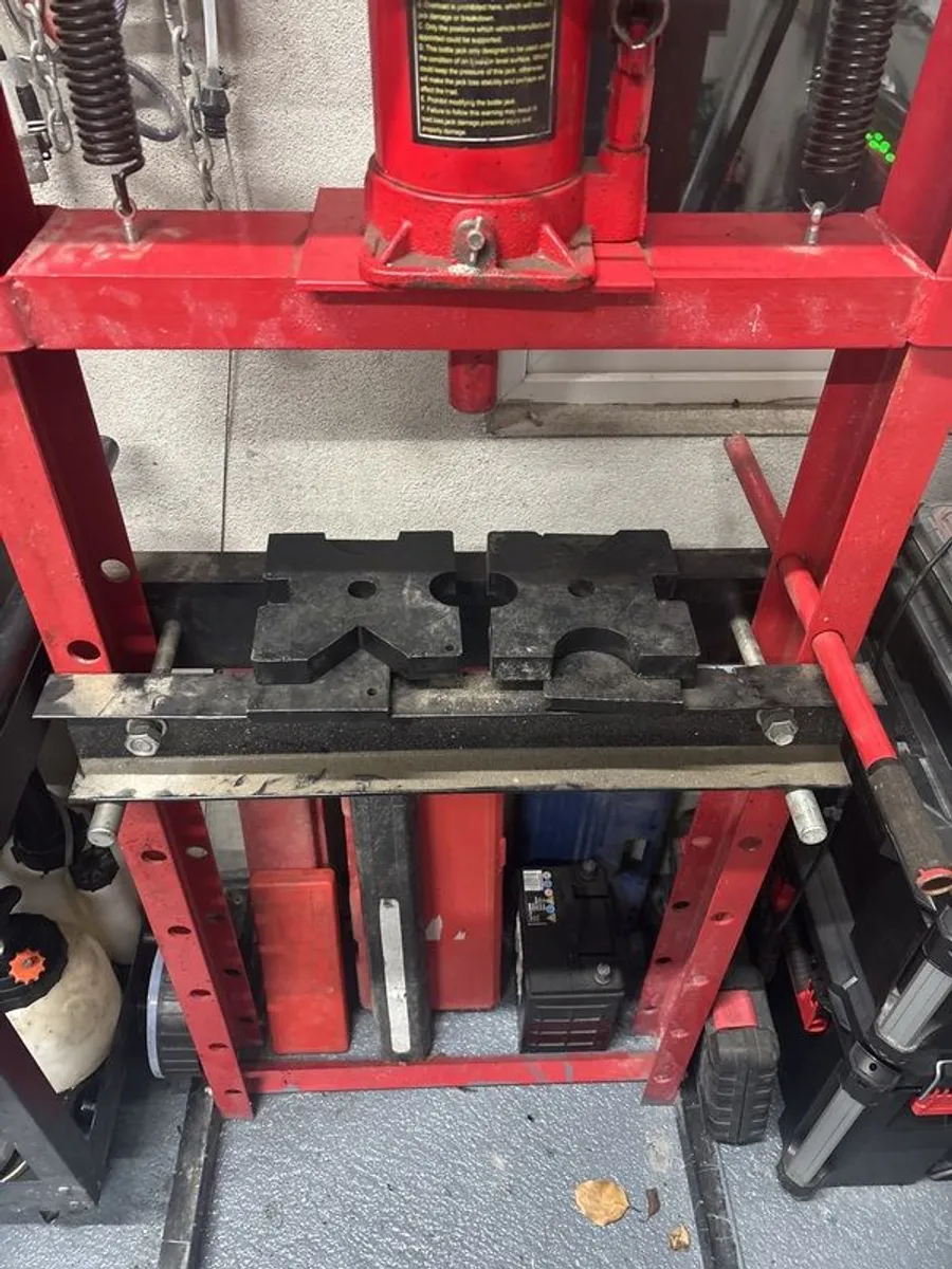 20 ton shop press - Image 3