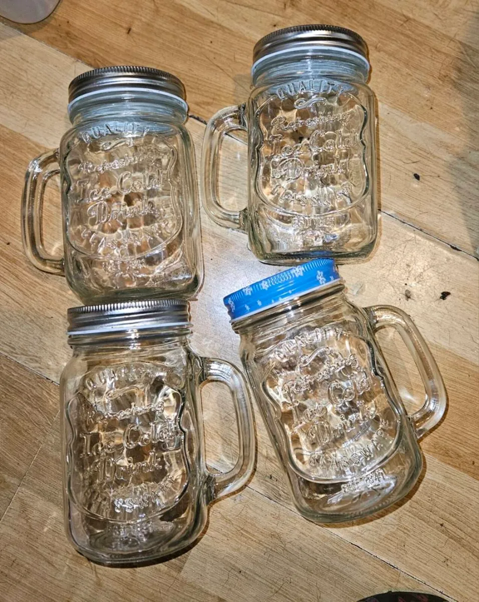 4 Glass Drinking Jars - Image 1