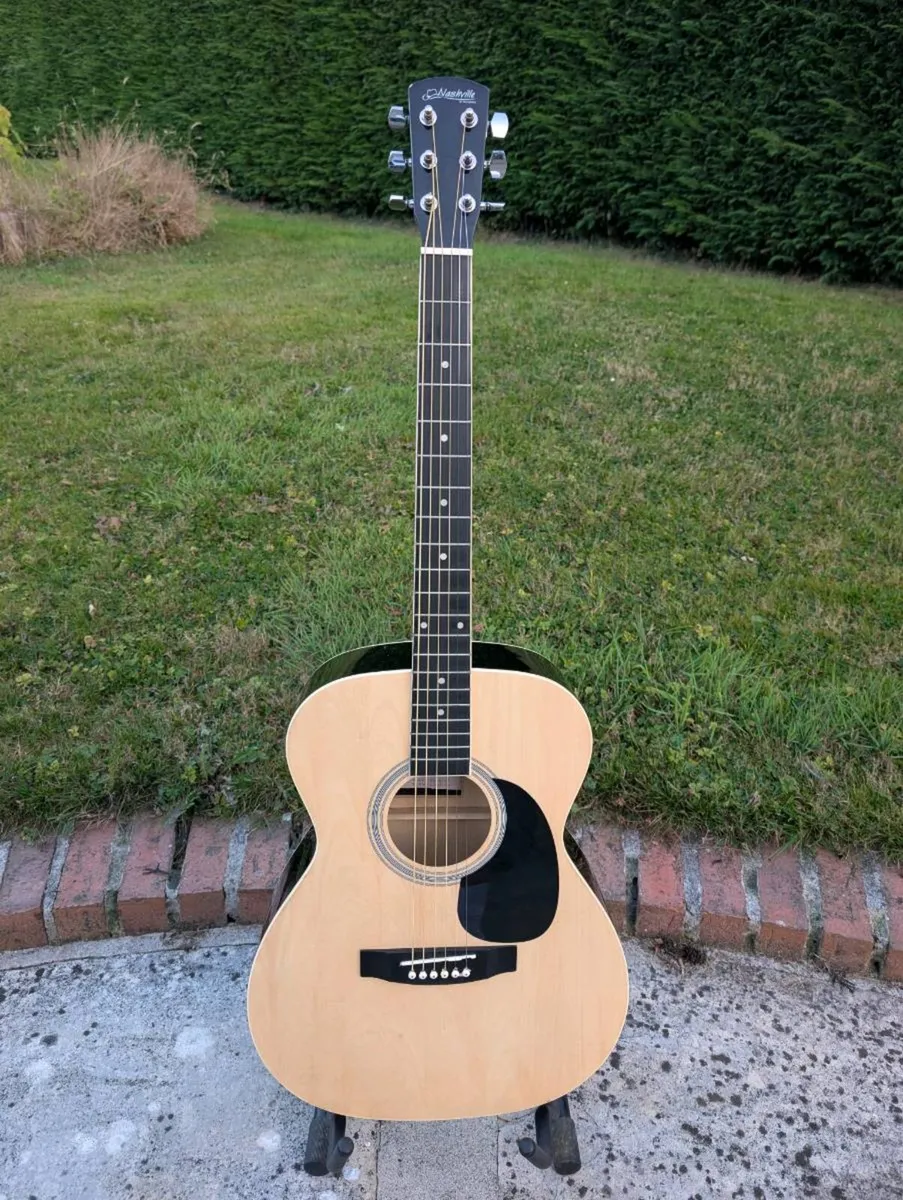 Richwood Nashville GSA-60 Acoustic Guitar - Image 1