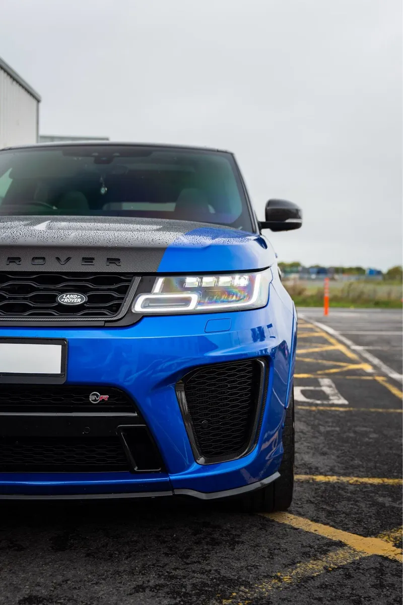 Ranger Rover Sport SVR commercial - Image 3
