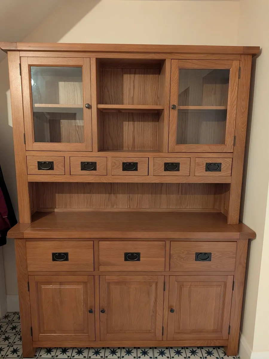 Solid Display Cabinet  Hall Tables and Book Cases - Image 1