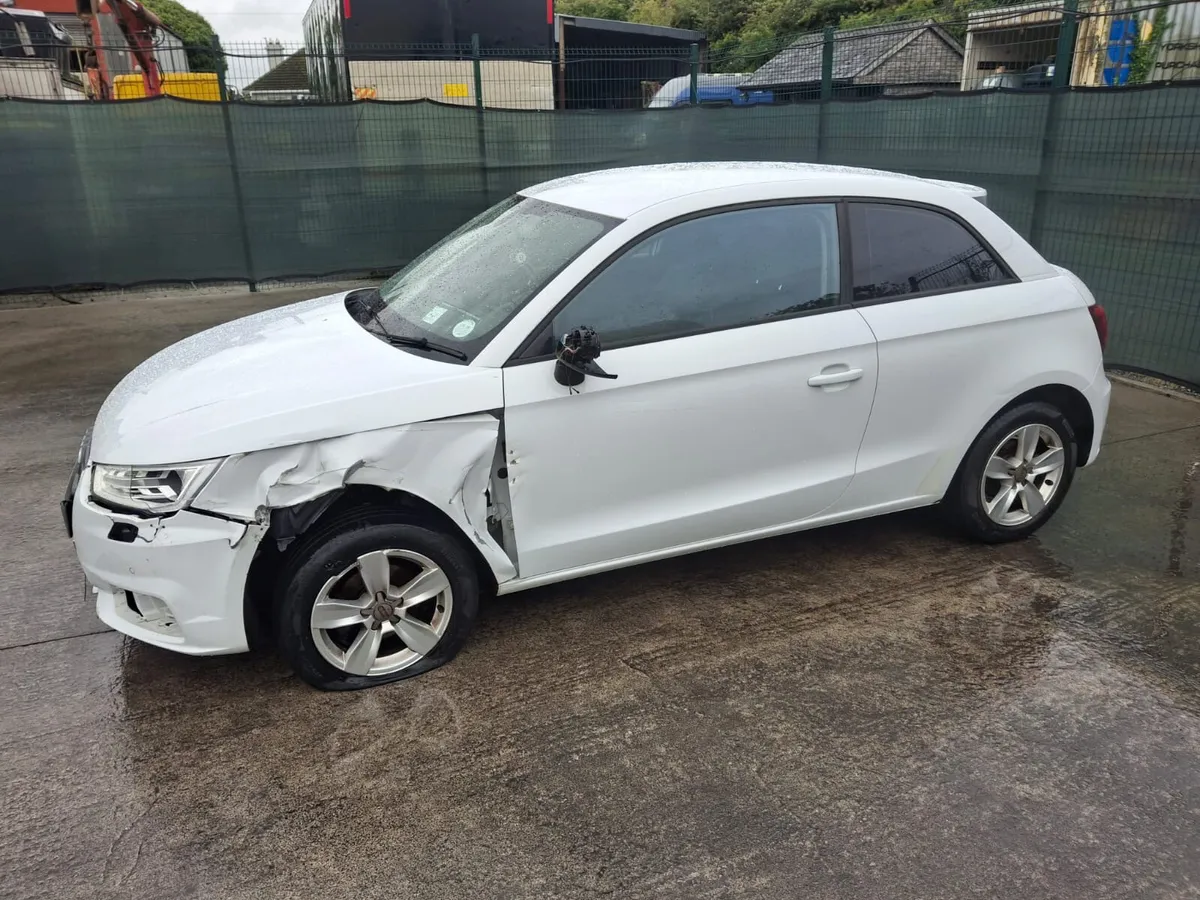 2015 Audi A1   Automatic  84km - Image 2
