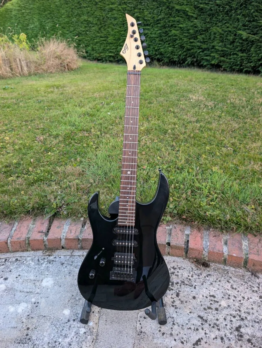 LAG Arkane 66 HSS Electric Guitar - Image 1