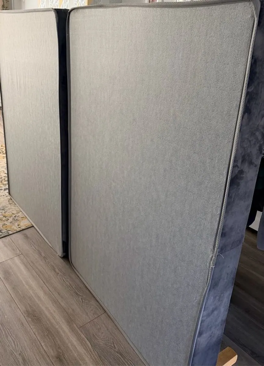 King size gray velvet base comes in 2 parts - Image 2