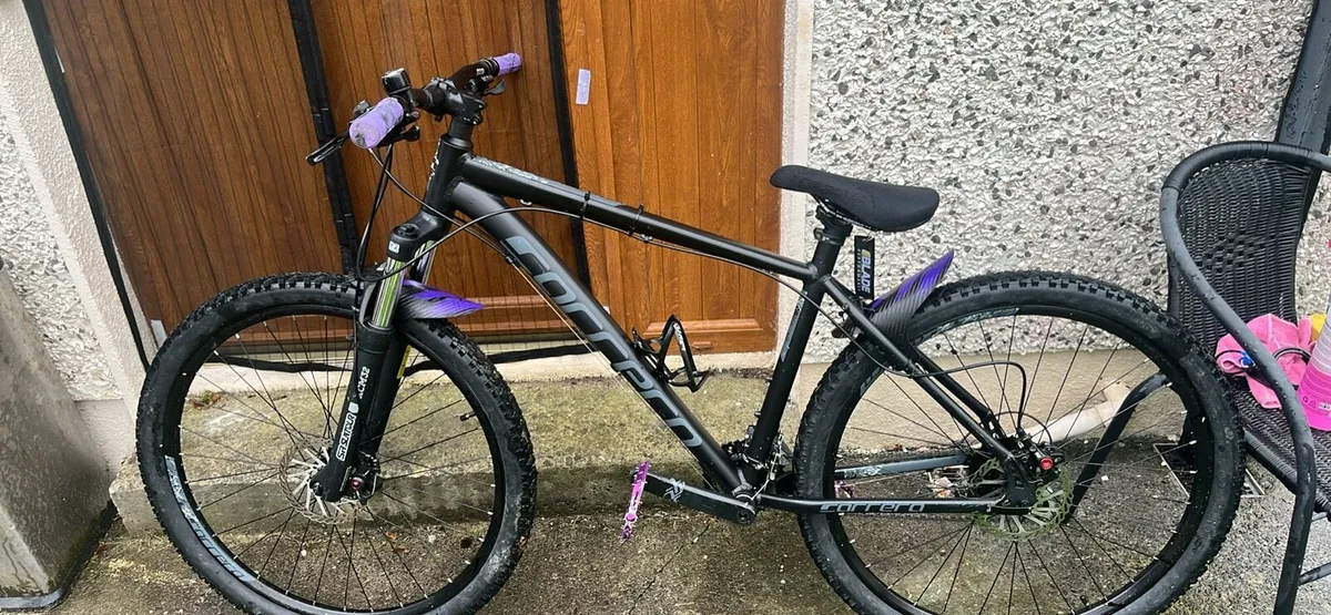 Black carrera mountain bike - Image 2