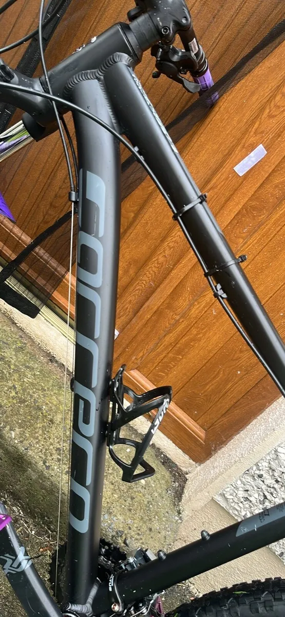 Black carrera mountain bike - Image 3