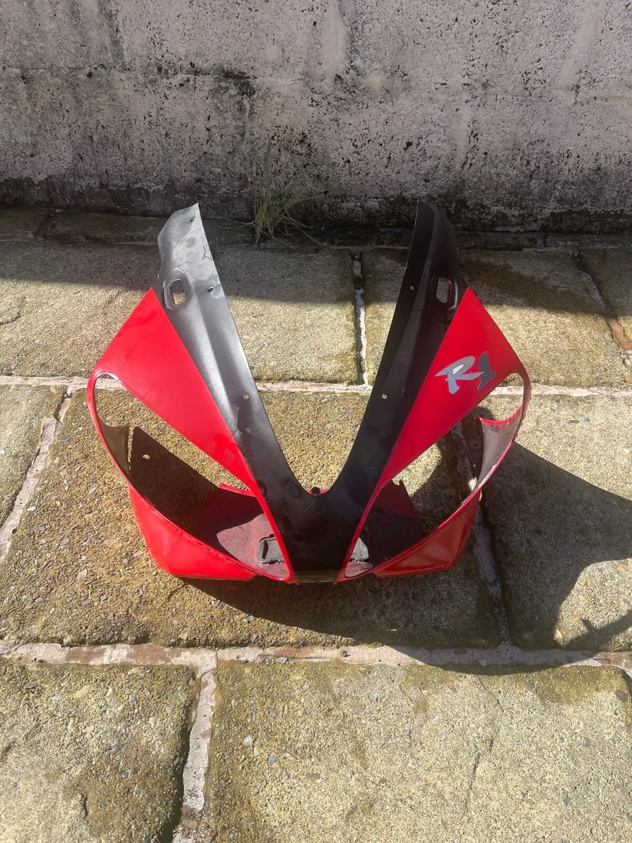 Yamaha YZR R1 fairings - Image 2