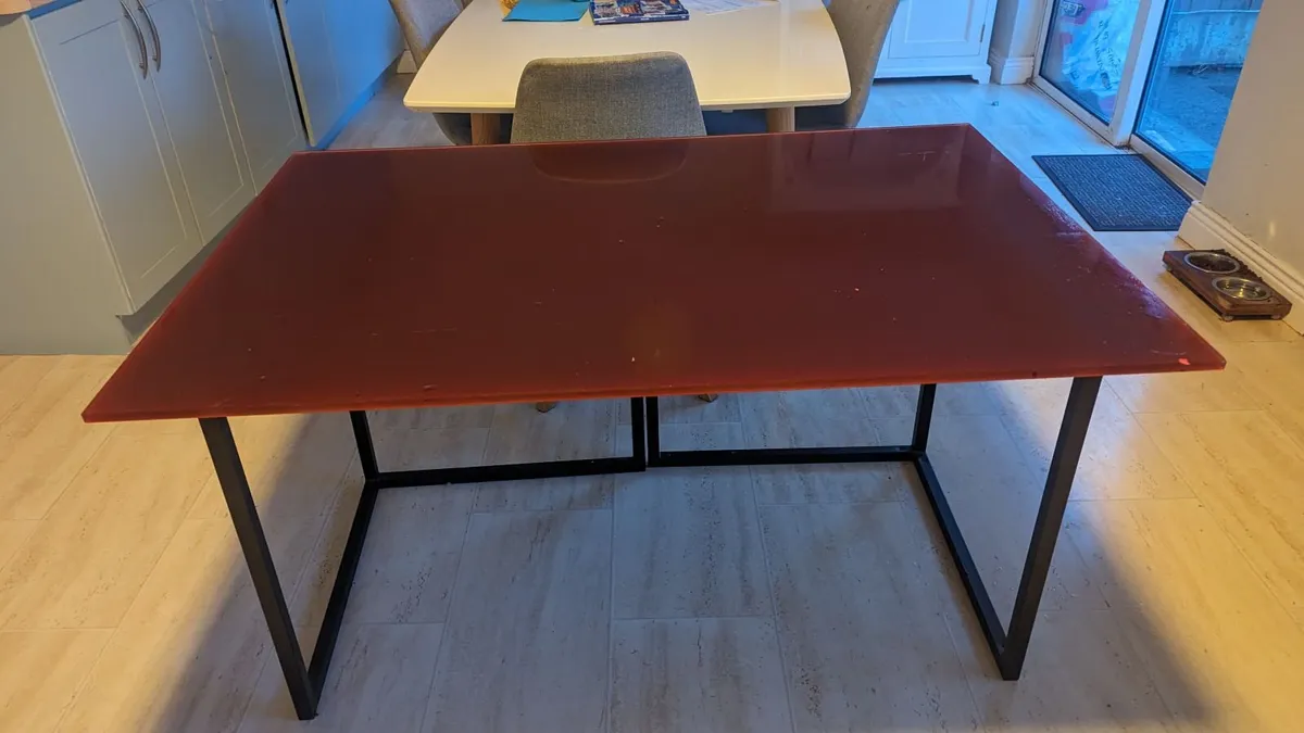 desk - free - Image 1