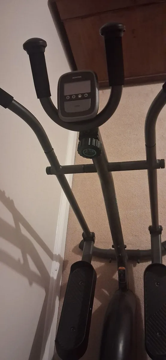 Crosstrainer - Image 2