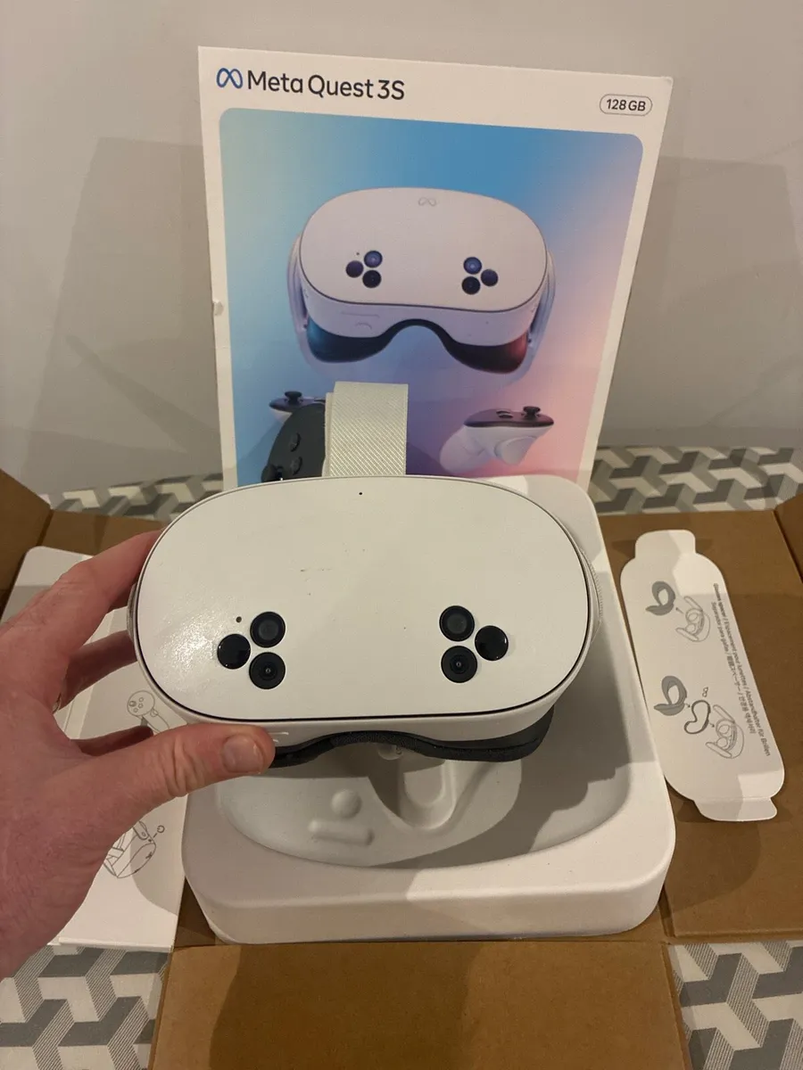 META Quest 3s 128g All in One Virtual Reality Set - Image 2