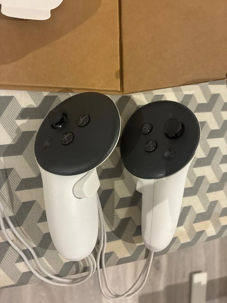 META Quest 3s 128g All in One Virtual Reality Set - Image 3