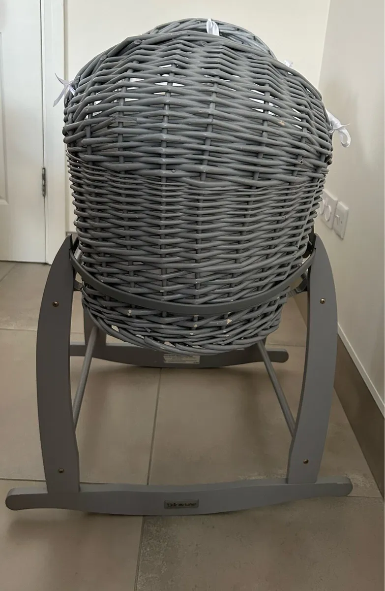 Clair De Lune Moses Basket - Image 2