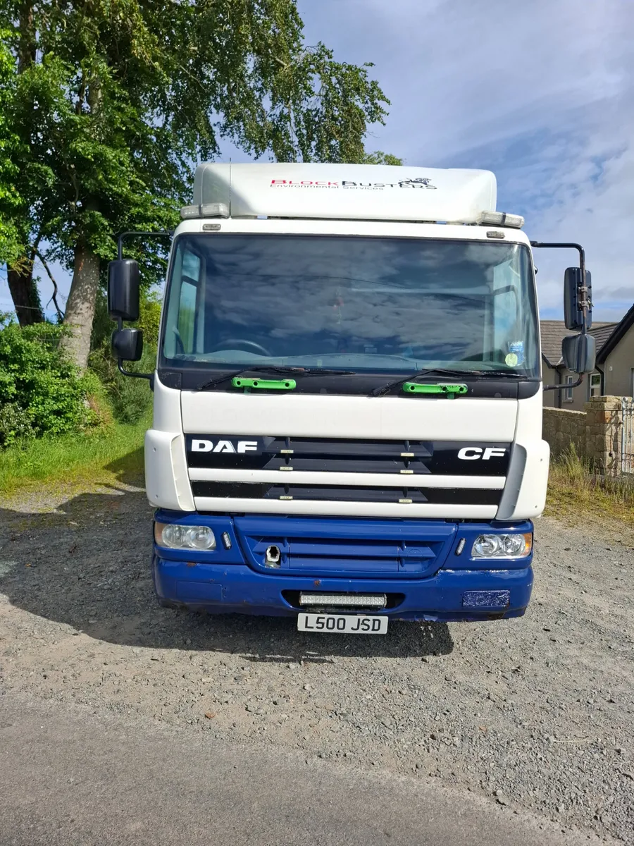 DAF CF75 - Image 2