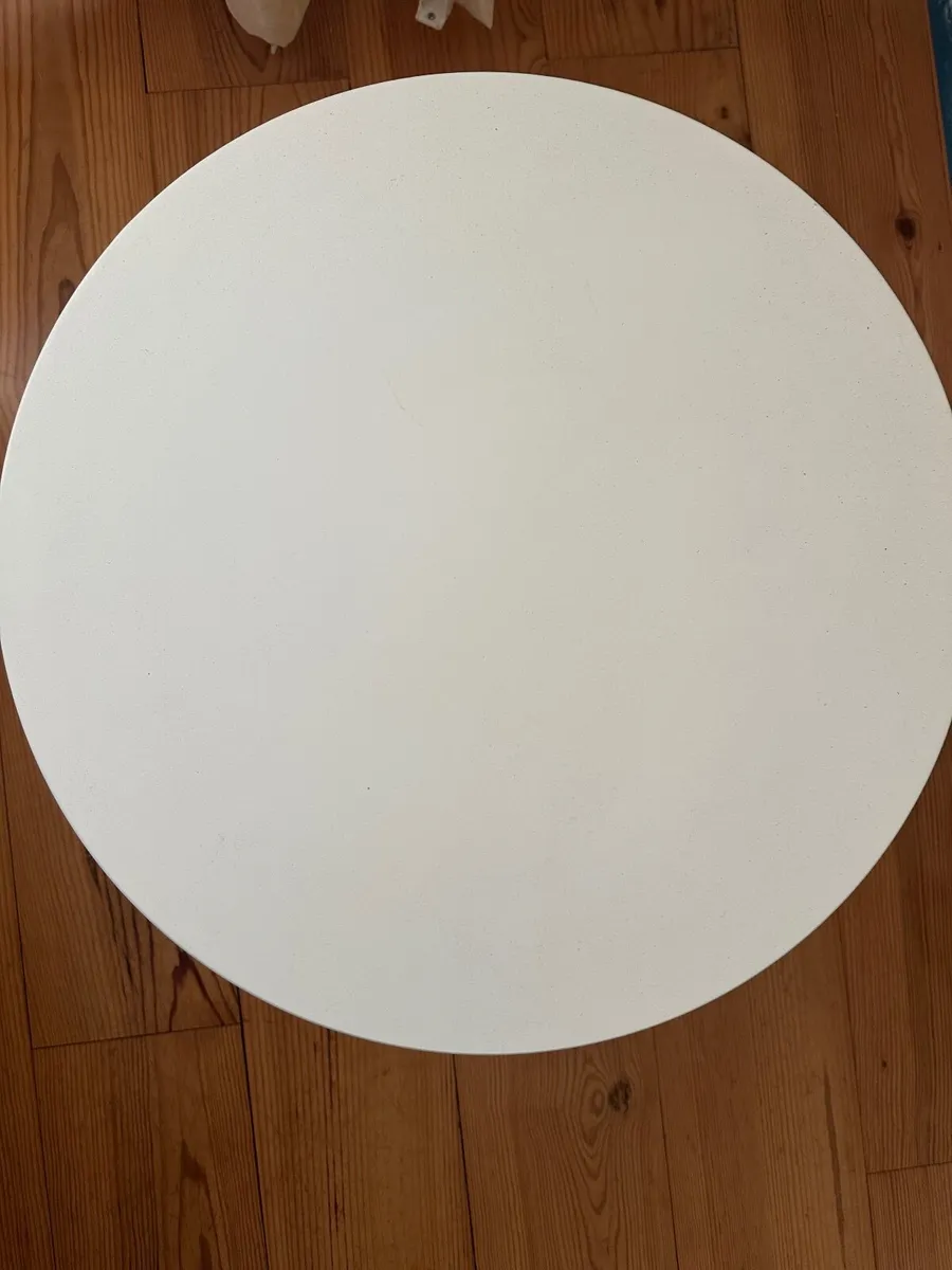 Round coffee tables - Image 3