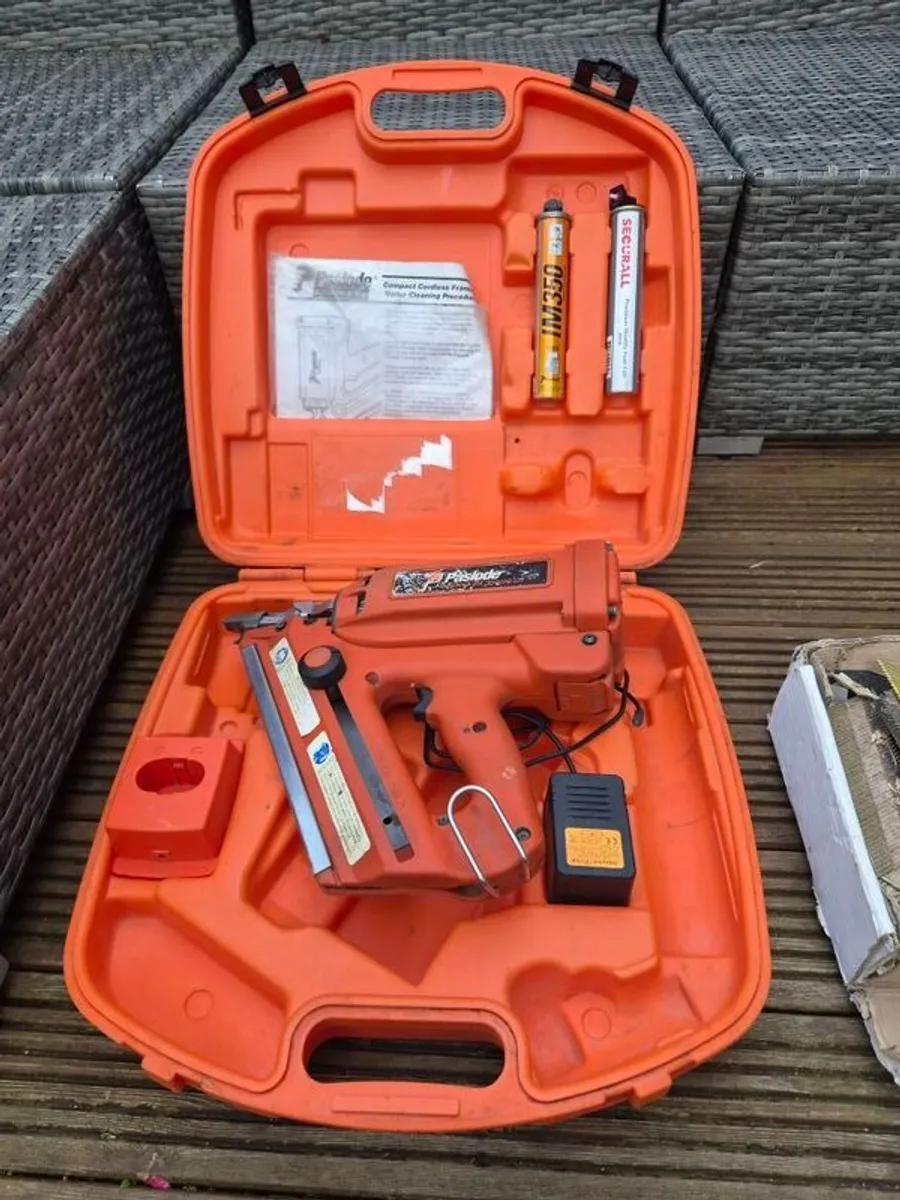 Paslode gun - Image 1