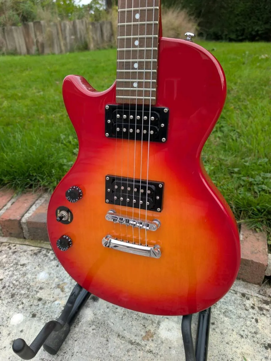 Epiphone Les Paul Special Electric Guitar - Image 2