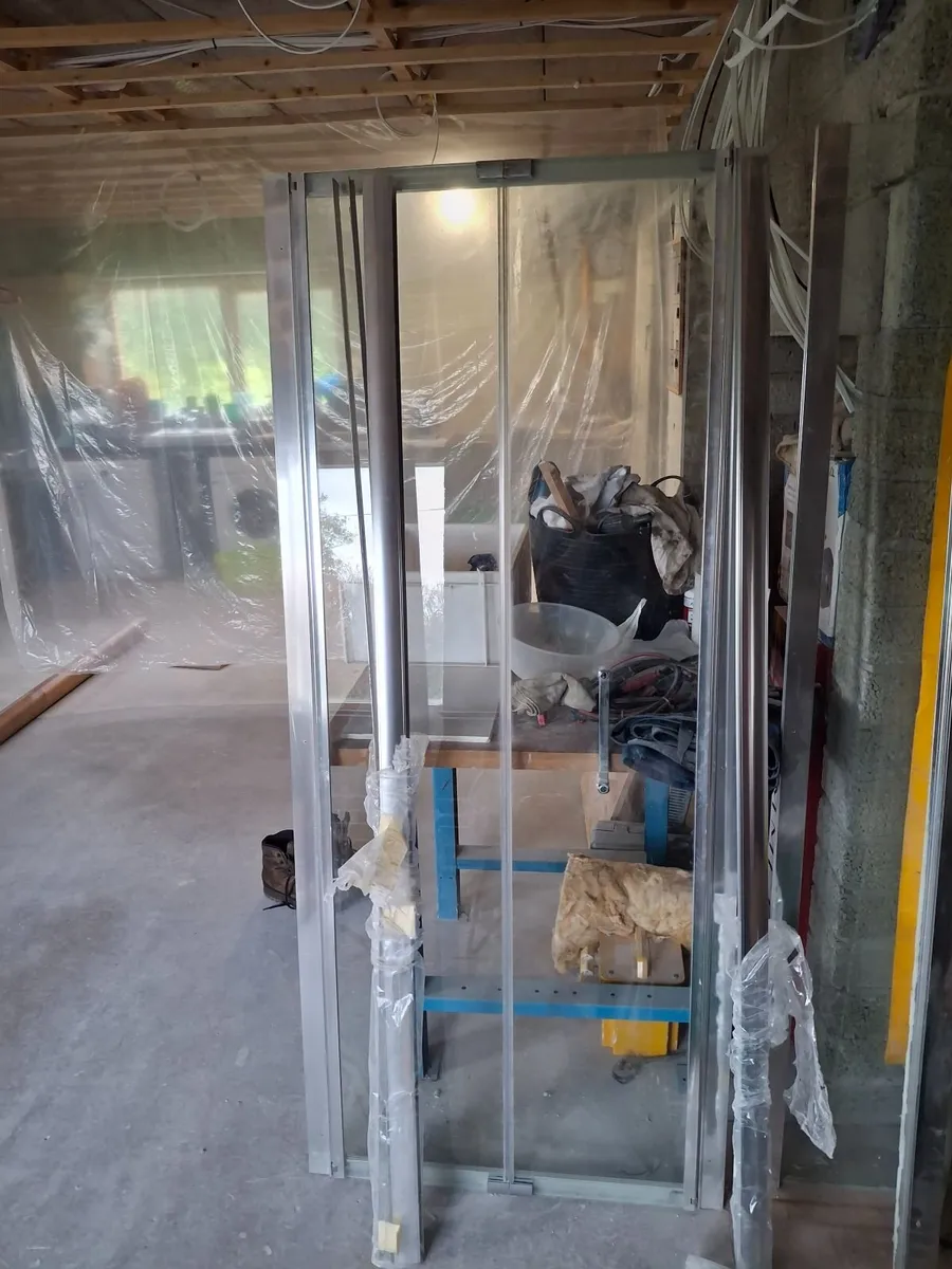 Shower Enclosure 900mm by 900mm - Image 3