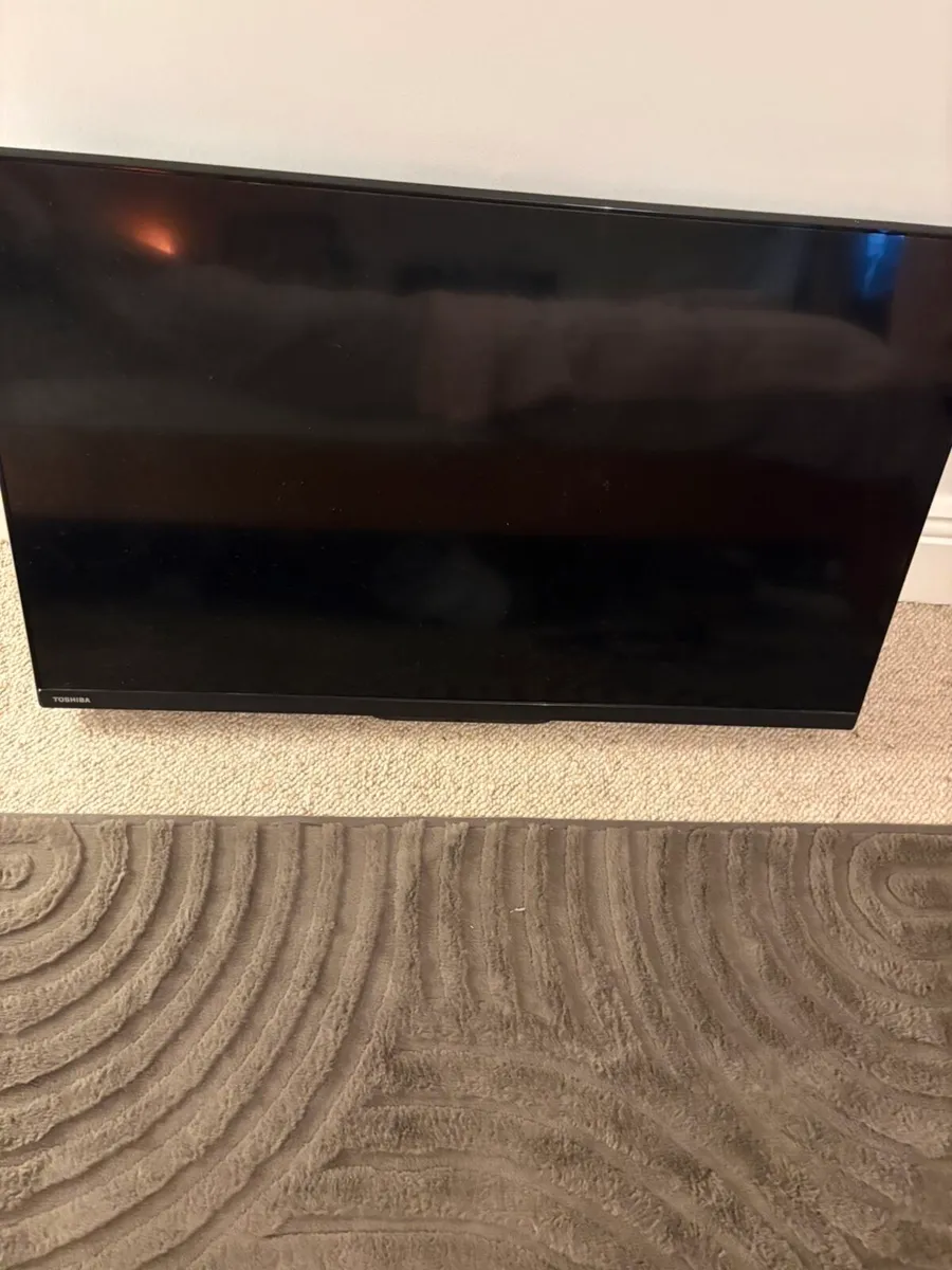 Toshiba Tv - Image 4