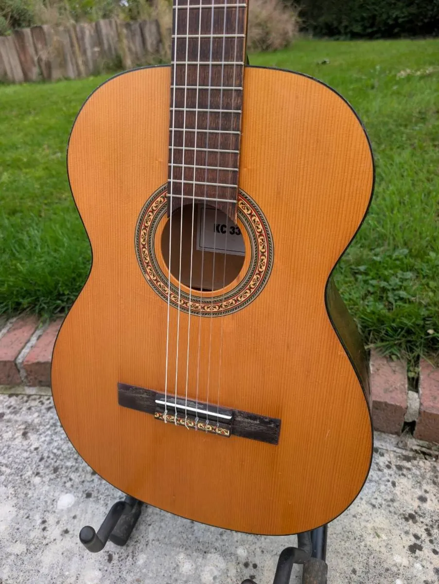 Kay KC-333 Vintage Classical Guitar - Image 2