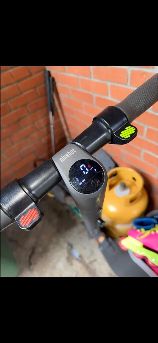 Electric Scooter - Image 4