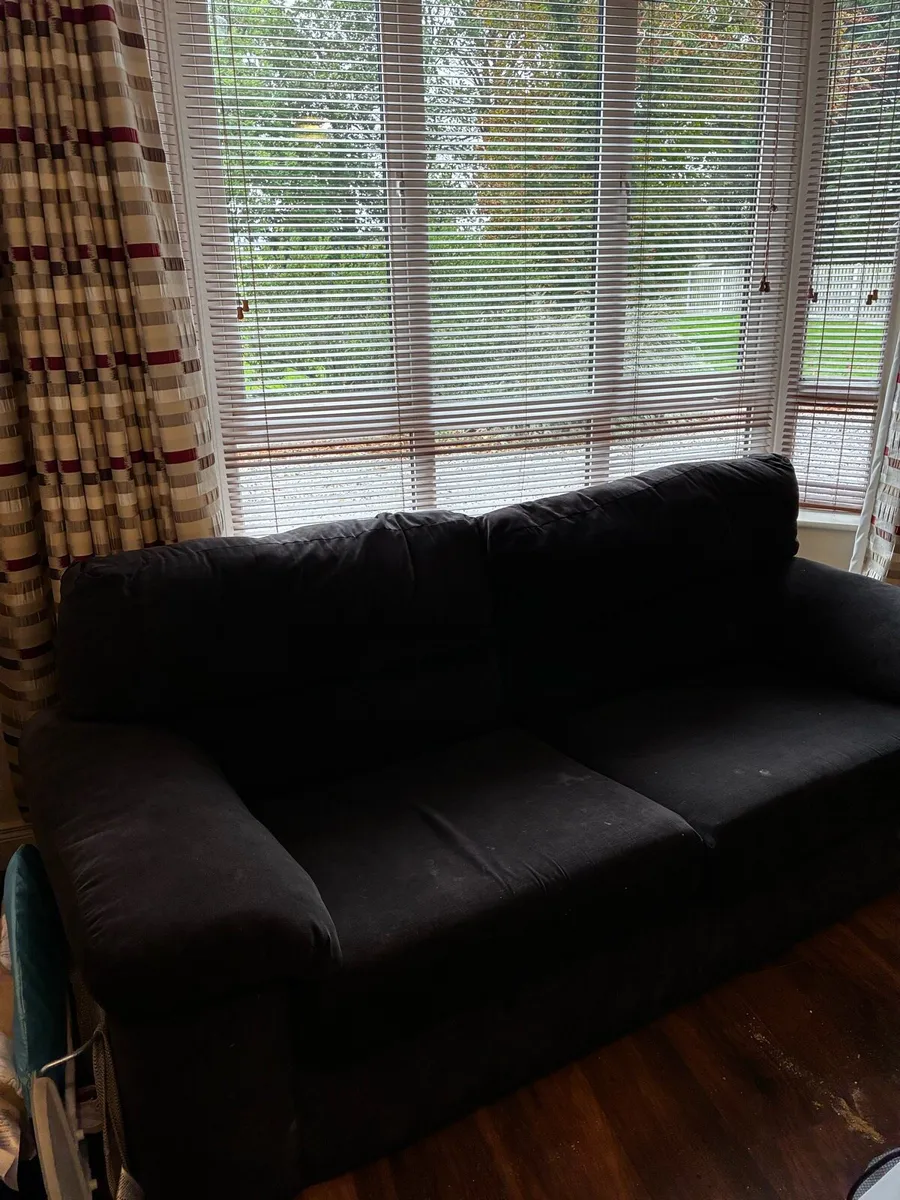 Couch - Image 1