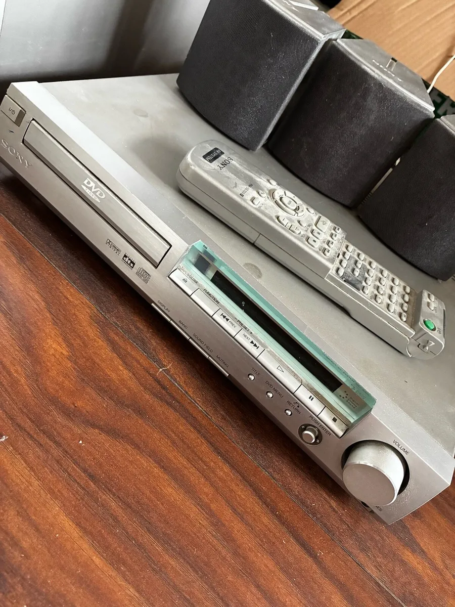 Sony Surround sound and dvd player - Image 2