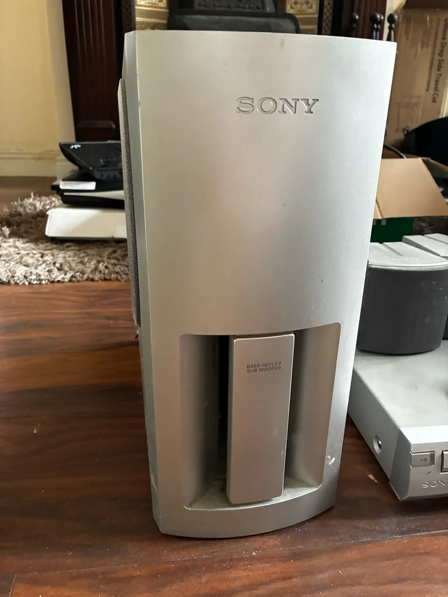 Sony Surround sound and dvd player - Image 4