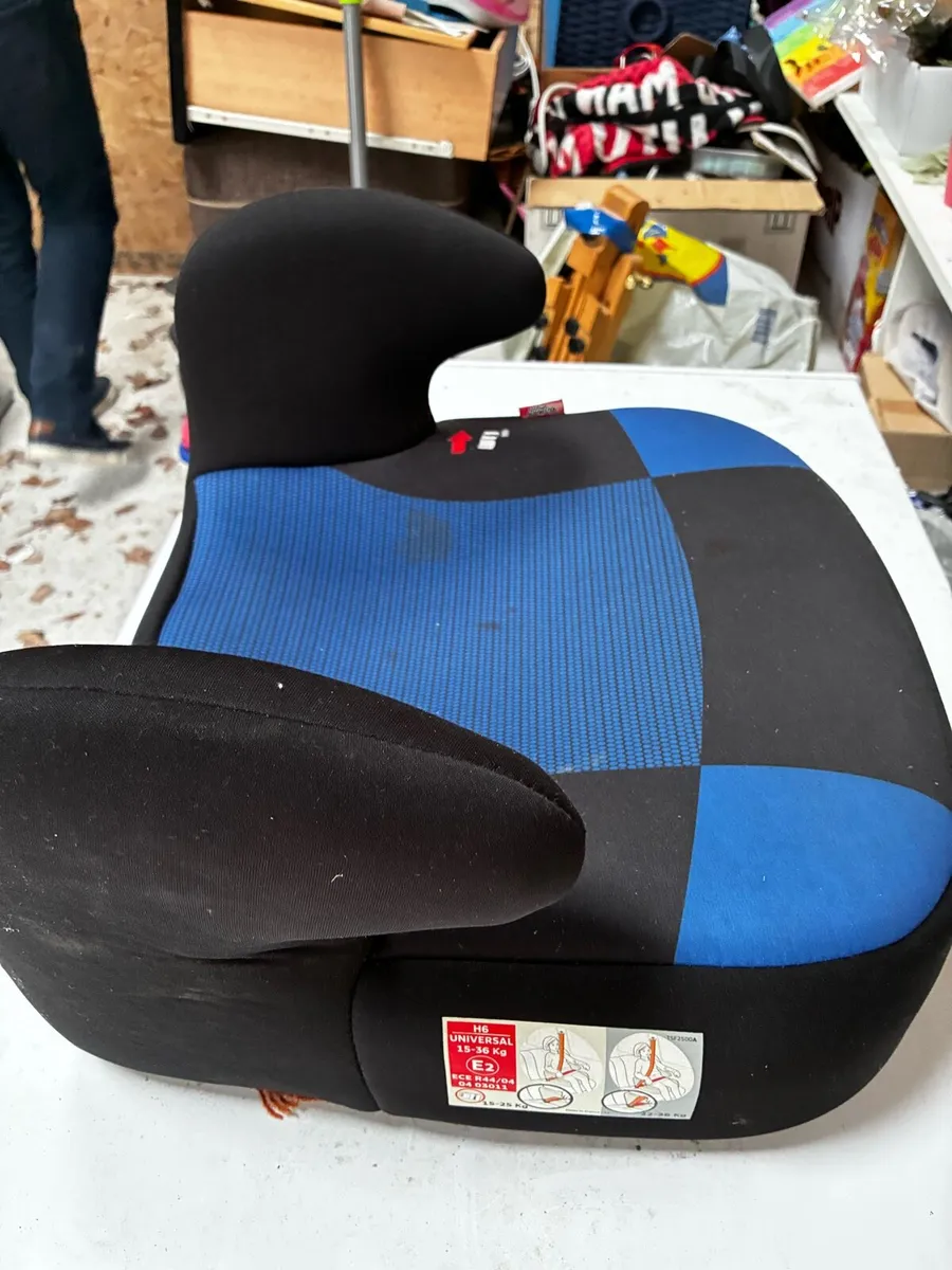 Booster seat for child - Image 2