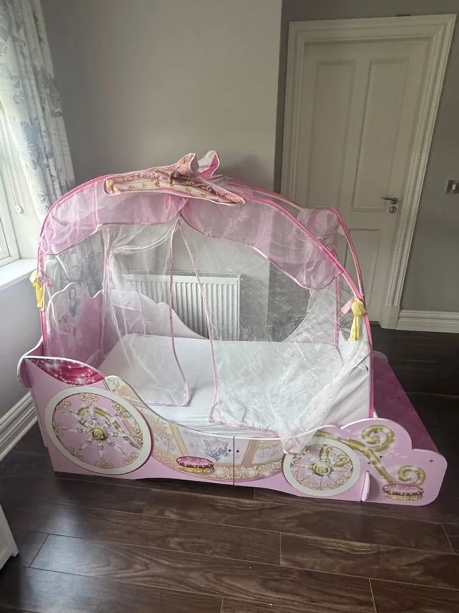 Toddler bed - Image 3