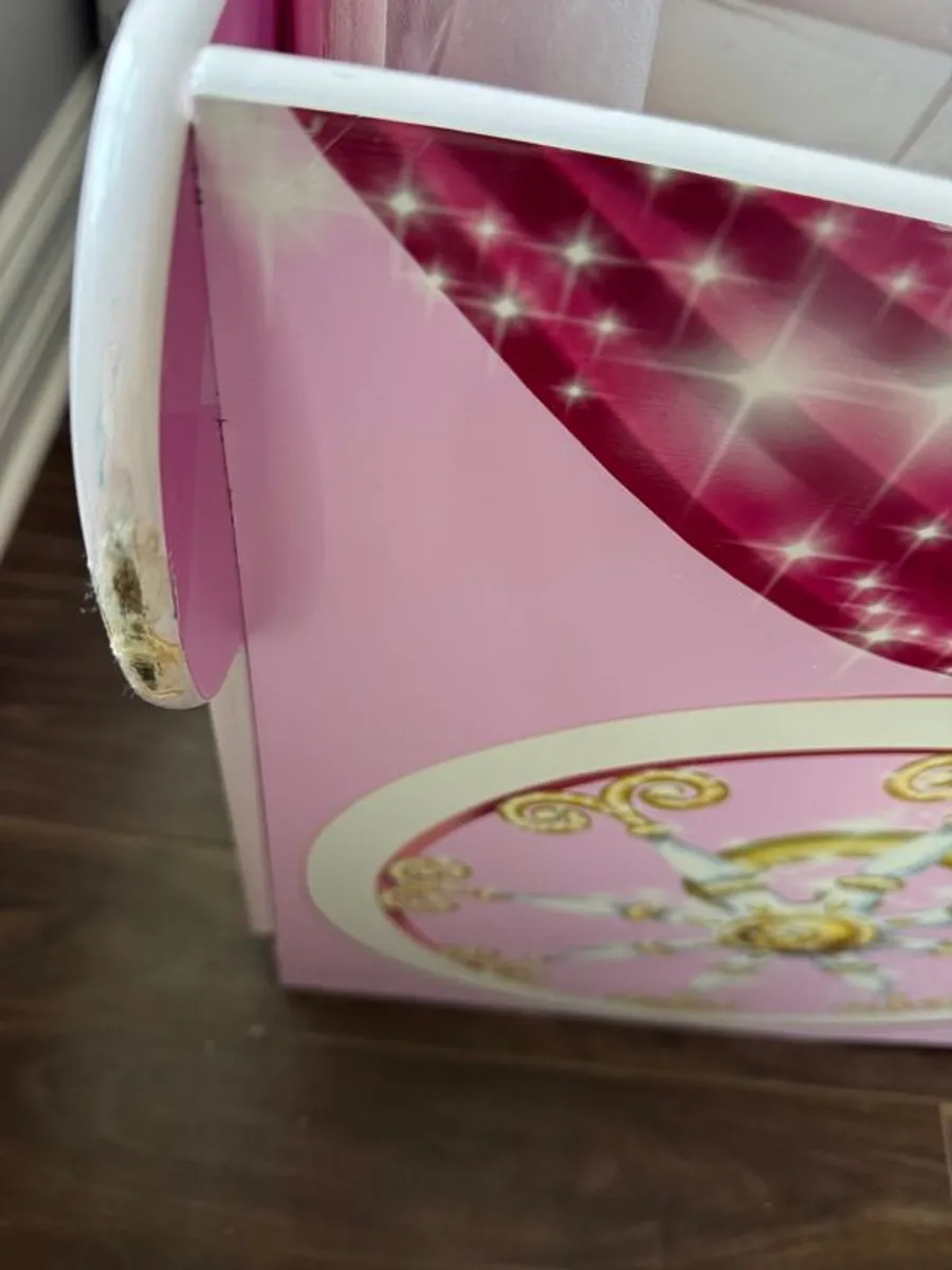 Toddler bed - Image 4