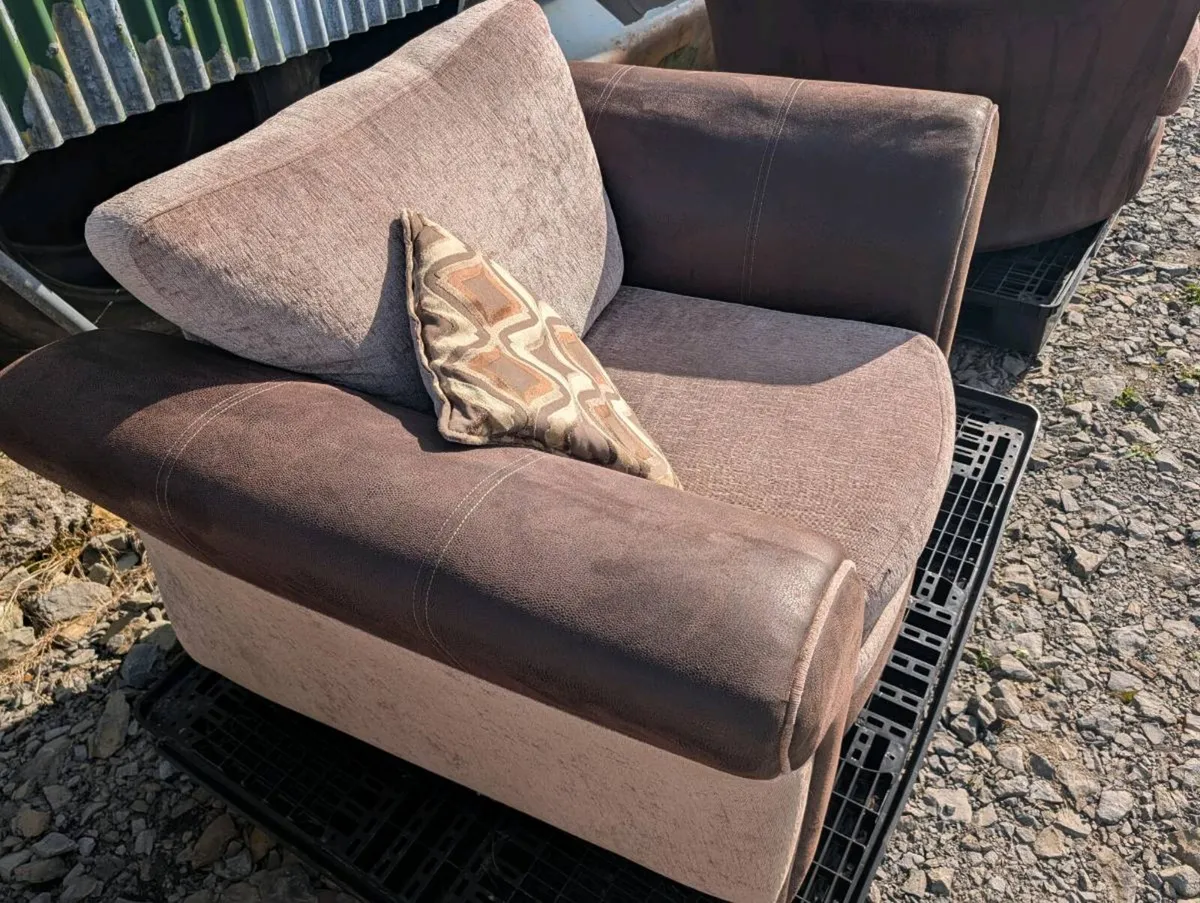 Sofa Suite - Image 2