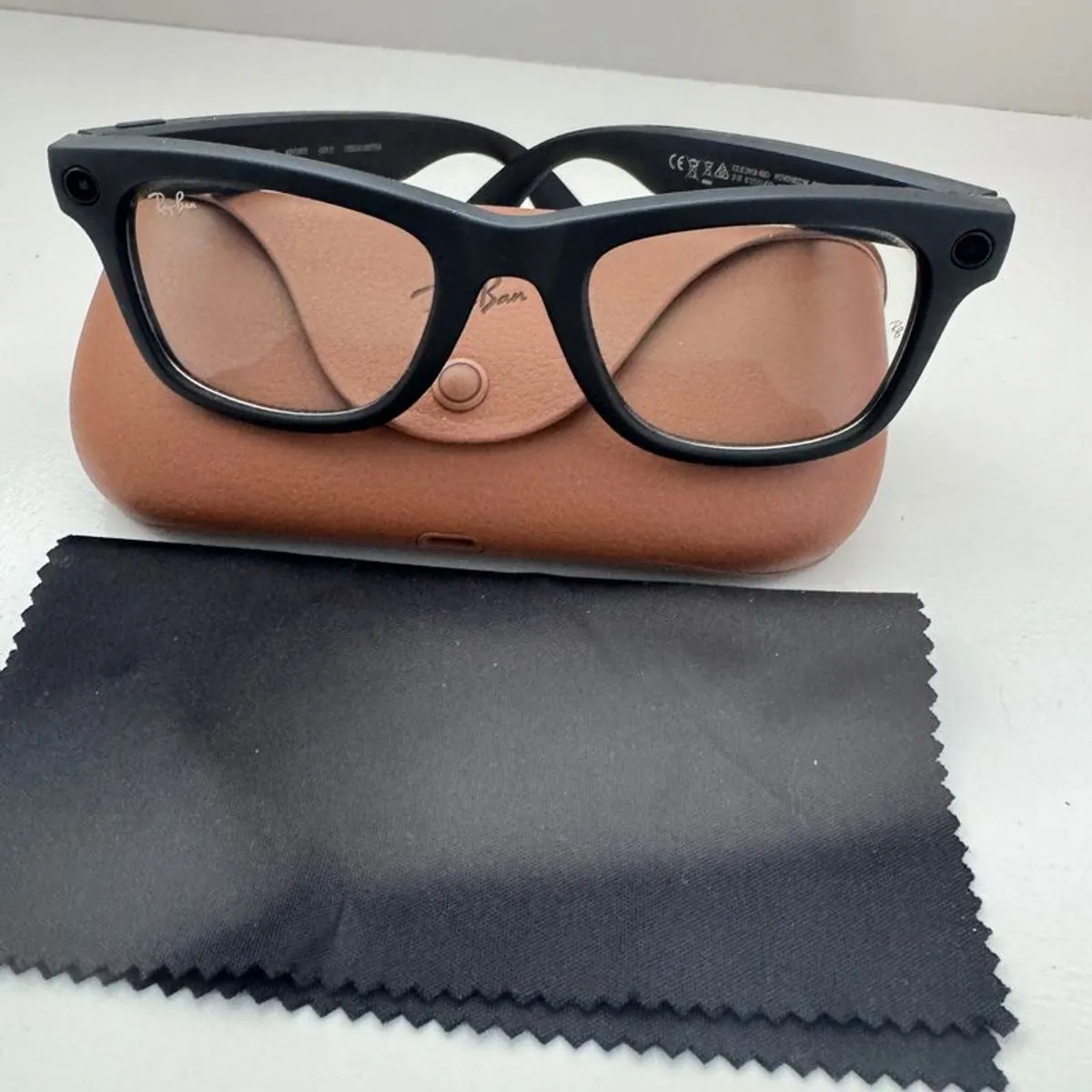 Rayban Meta Sunglass - Image 1