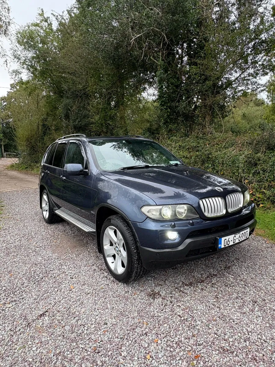 Bmw x5 - Image 1