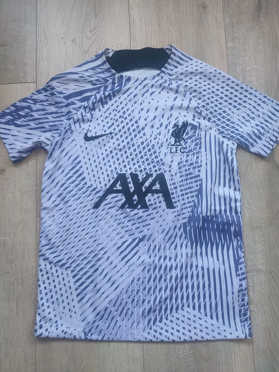 Liverpool F.C.  22/23 Jersey - never worn - Image 1