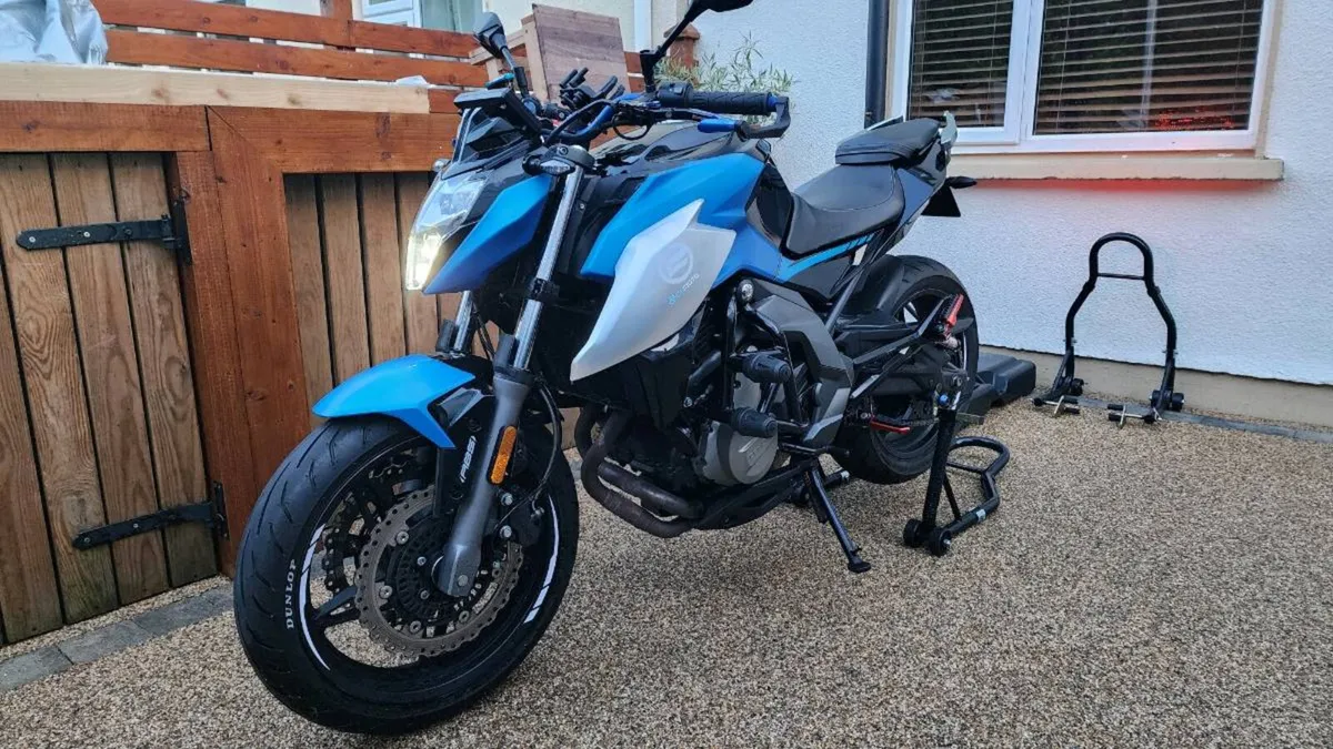 2022 CF moto 650cc NK 7 ABS - Image 1