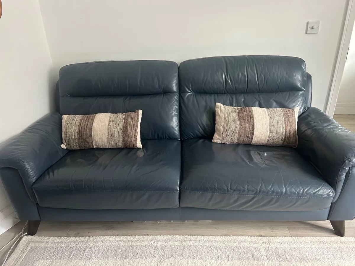 Leather sofa - Image 4