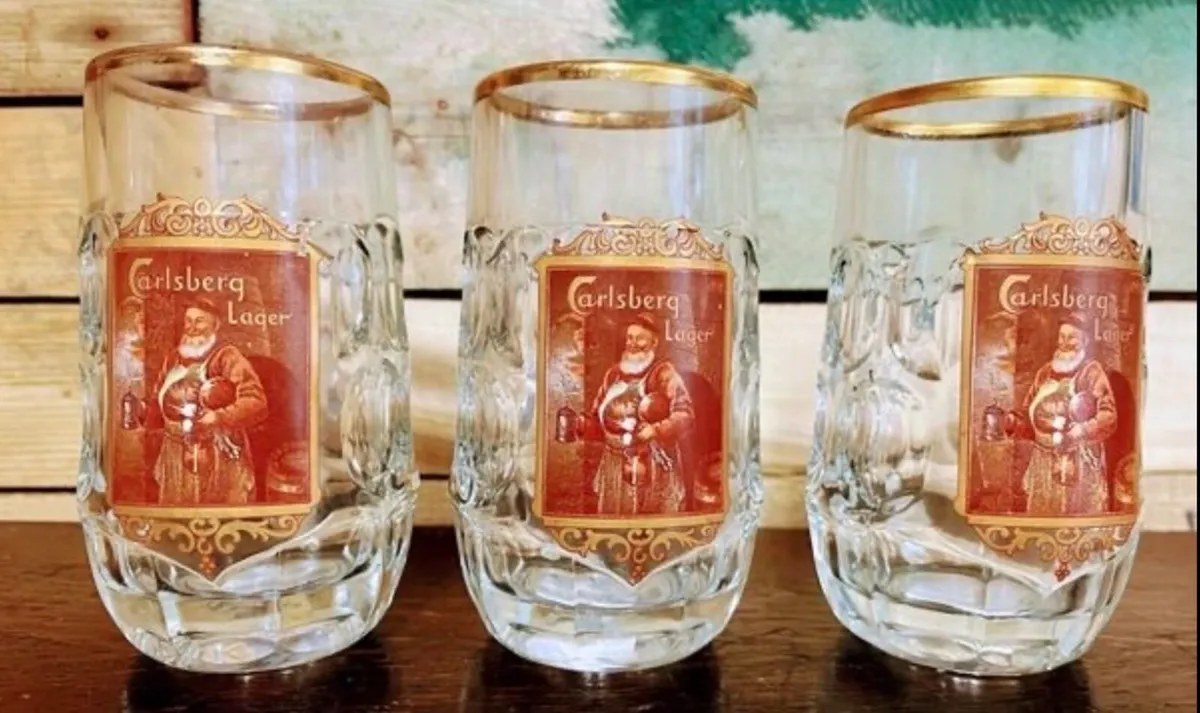 1970s Calsberg glasses - Image 1
