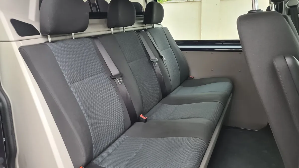 Volkswagen Transporter 2016 - Image 3