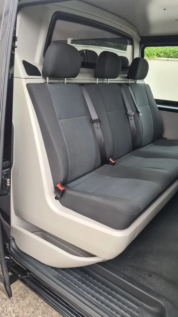 Volkswagen Transporter 2016 - Image 1