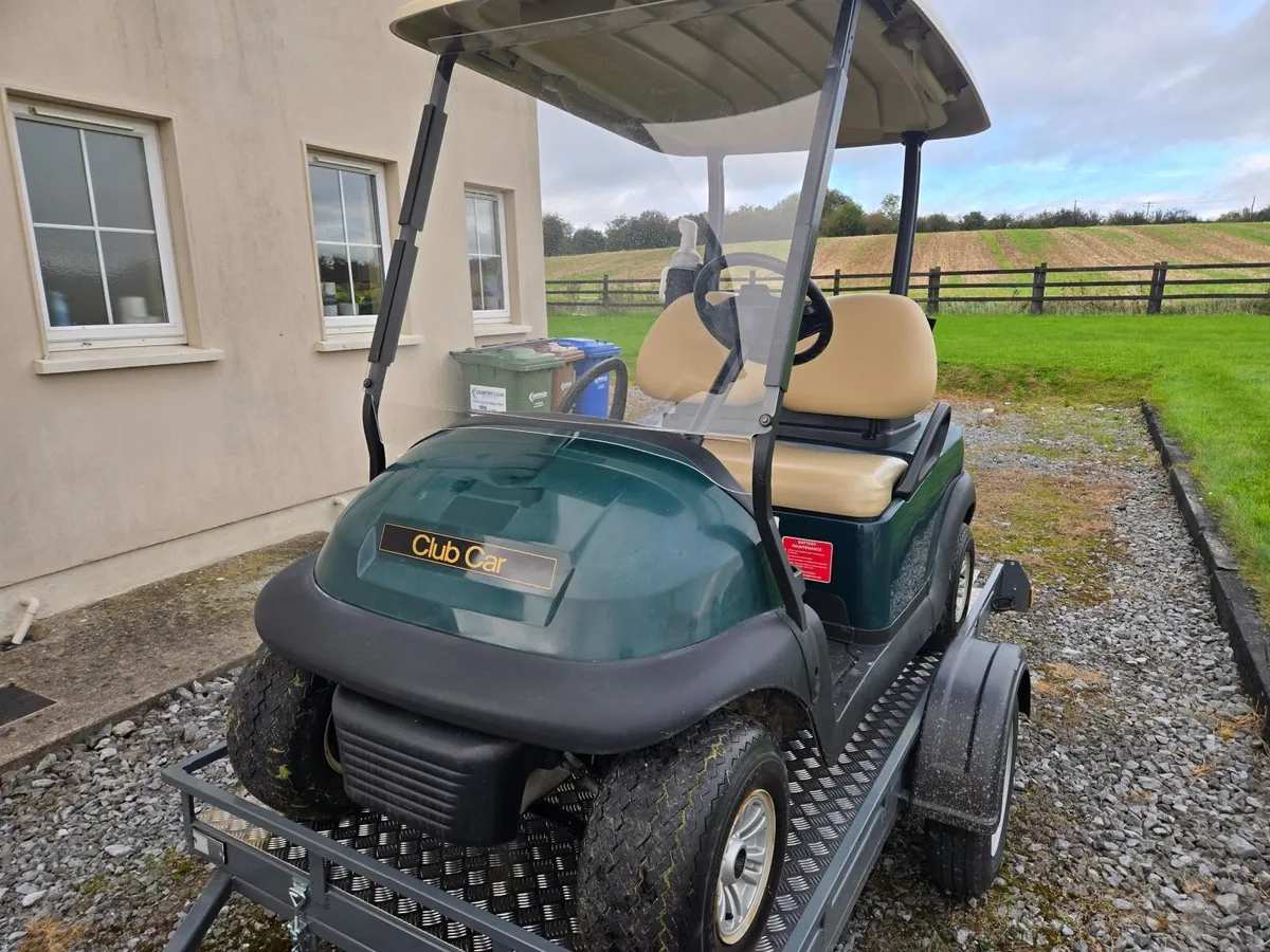 Clubcar Precedent Golf Buggy with tilt trailer. - Image 2