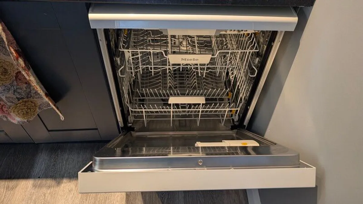 miele dishwasher G 5210 SC Active plus - Image 2